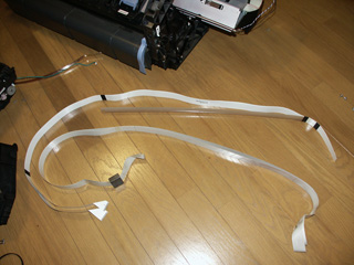 フレキシブルケーブル